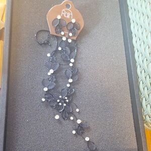 Rain Black Floral Necklace & Earring Set